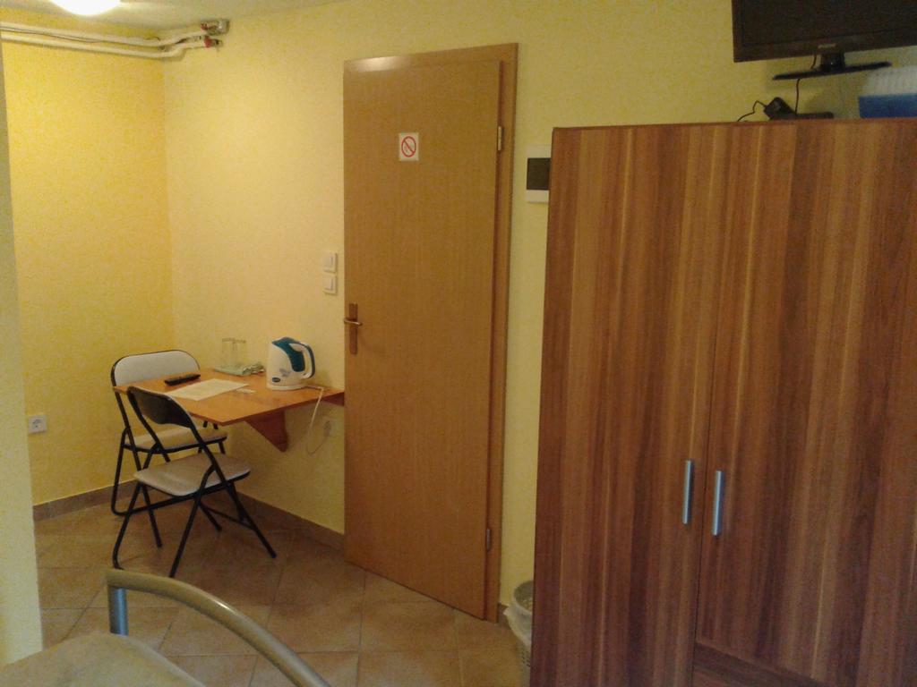 Apartma Sobe Tina Bled Hotel Quarto foto